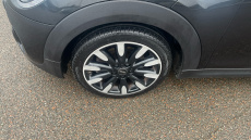 MINI Hatchback 2.0 Cooper S Exclusive II 3dr Auto Petrol Hatchback